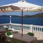 Seafront * Grebaštica