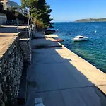 Seafront * Grebaštica